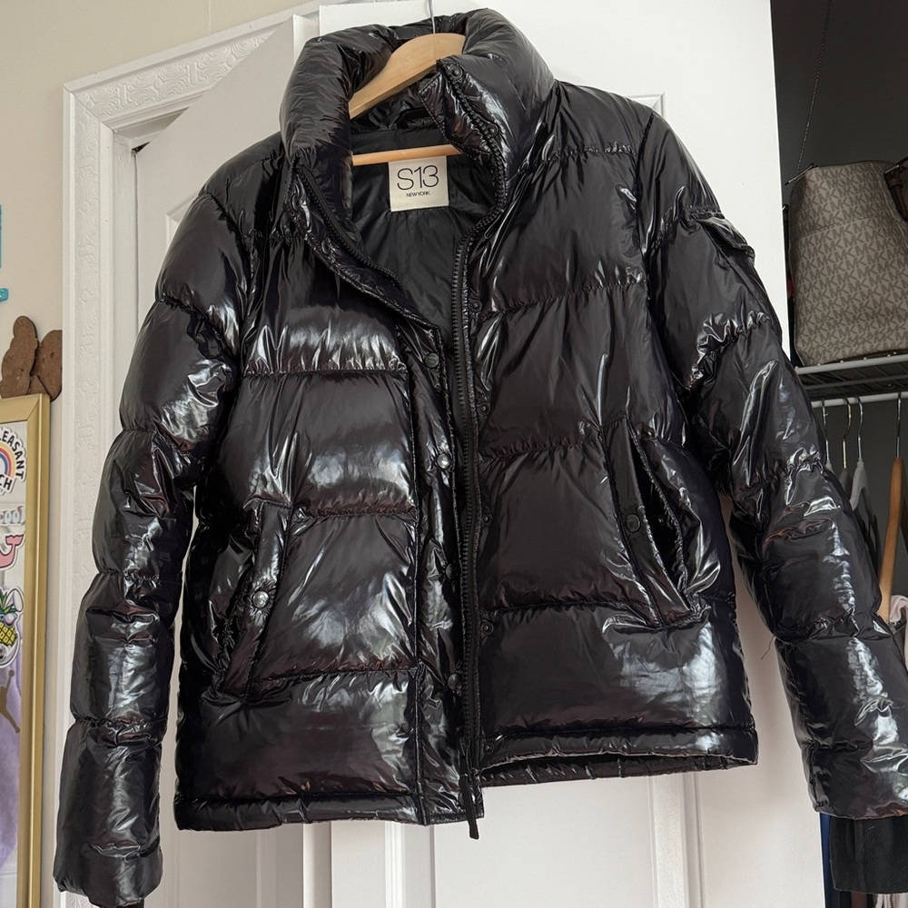 S13 Shiny Black Puffer Jacket